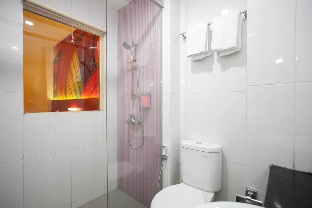 Hotel Reddoorz Near Hawaii Water Park Malang Exterior foto